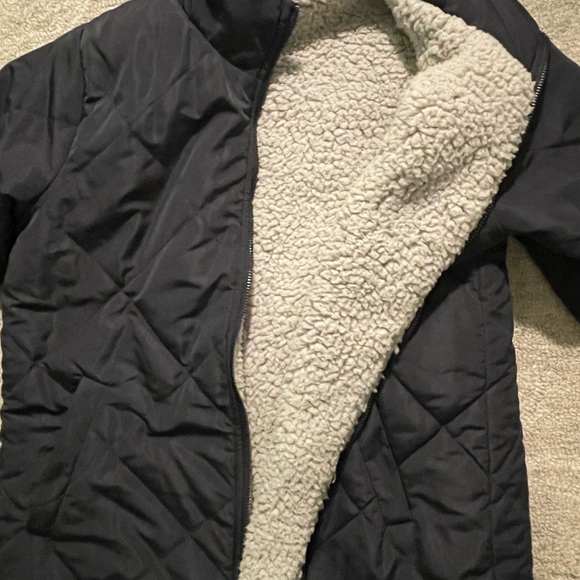 Sherpa lined quilted jacket - Picture 2 of 4